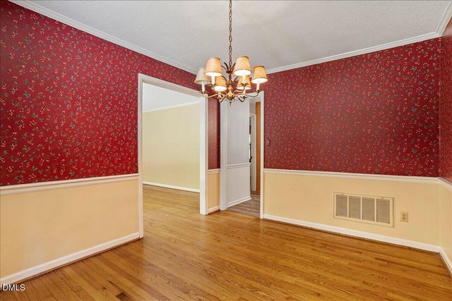 1621 Stonehurst Road, Raleigh, NC 27607