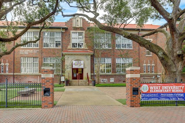 4148 Bissonnet Street, West University Place, TX 77005