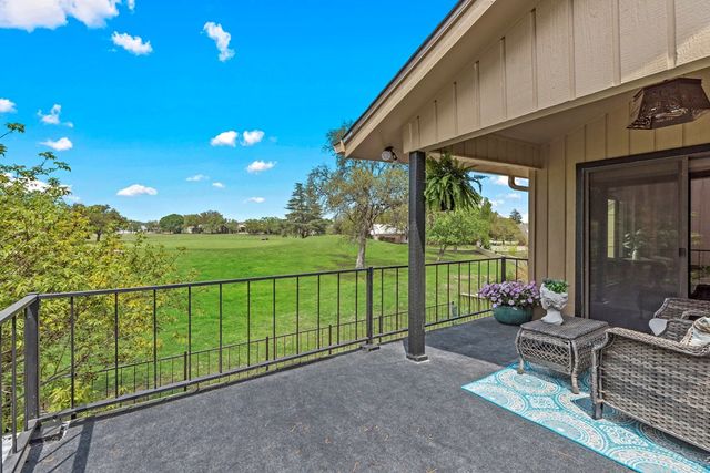 636 Oakland Hills Lane, Kerrville, TX 78028
