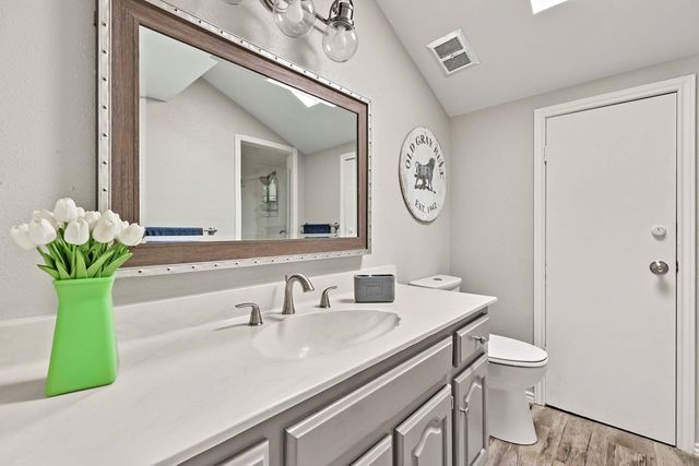 636 Oakland Hills Lane, Kerrville, TX 78028