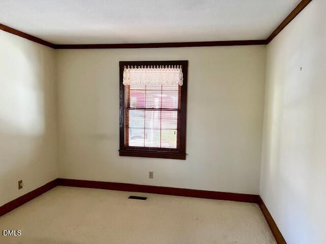 84 Weybossett Road, Henderson, NC 27537