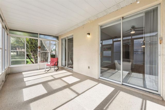 2202 GARDEN LAKE DRIVE, Winter Haven, FL 33884