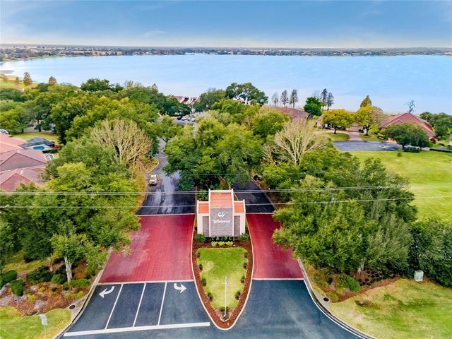 2202 GARDEN LAKE DRIVE, Winter Haven, FL 33884