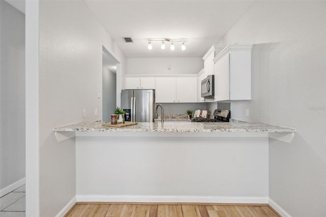 2202 GARDEN LAKE DRIVE, Winter Haven, FL 33884