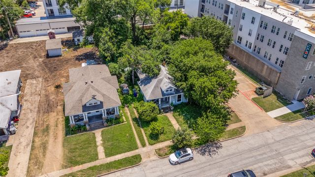 520 W 9th Street, Dallas, TX 75208