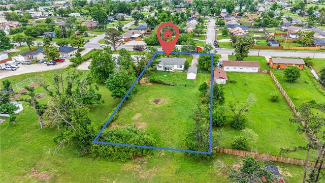 305 S Dixieland Road, Rogers, AR 72758