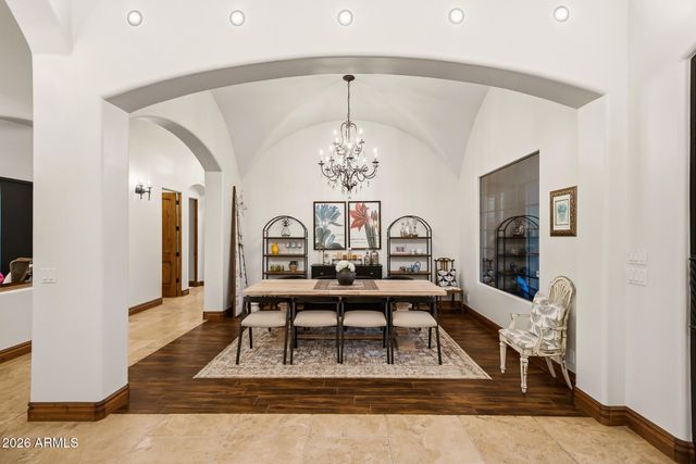 2914 E PORTOLA VALLEY Drive, Gilbert, AZ 85297