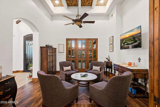 2914 E PORTOLA VALLEY Drive, Gilbert, AZ 85297