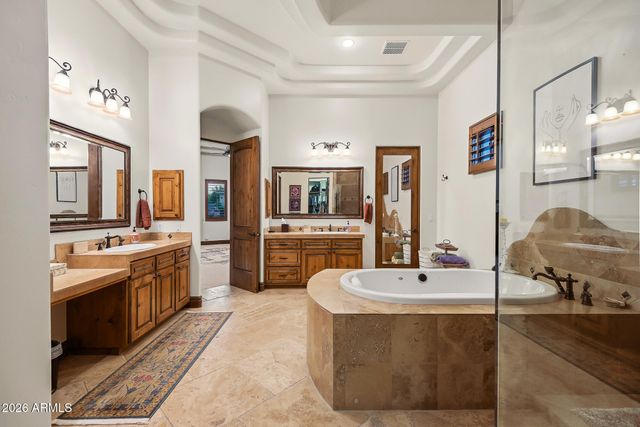 2914 E PORTOLA VALLEY Drive, Gilbert, AZ 85297