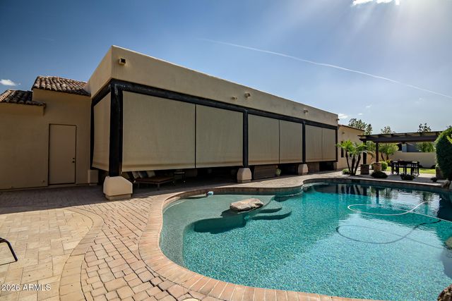 2914 E PORTOLA VALLEY Drive, Gilbert, AZ 85297