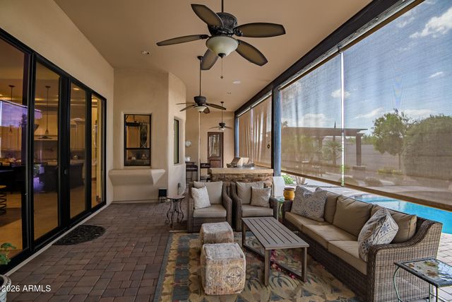 2914 E PORTOLA VALLEY Drive, Gilbert, AZ 85297
