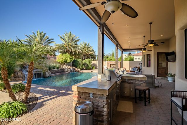 2914 E PORTOLA VALLEY Drive, Gilbert, AZ 85297