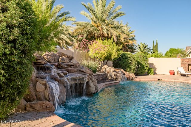 2914 E PORTOLA VALLEY Drive, Gilbert, AZ 85297