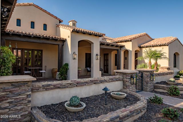 2914 E PORTOLA VALLEY Drive, Gilbert, AZ 85297