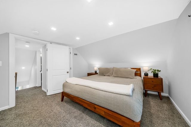 37 Hillcrest Ave, Beverly, MA 01915