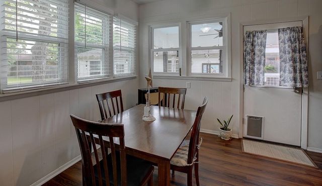 242 S Franklin Street, La Grange, TX 78945