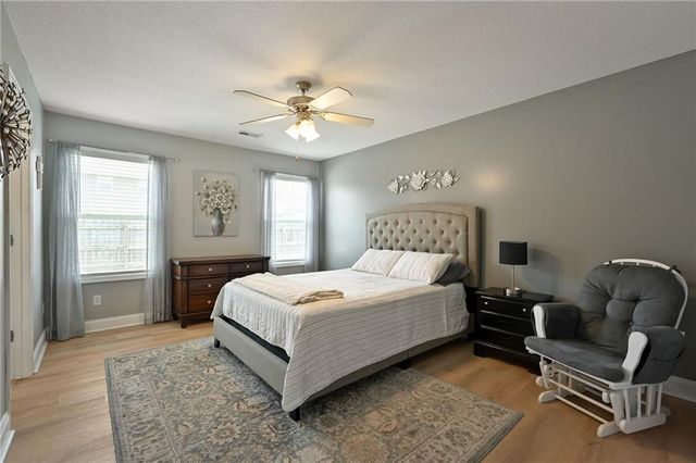 18935 S OAK Street, Belton, MO 64012