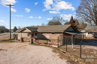 814 E Mills Drive, Landis, NC 28088
