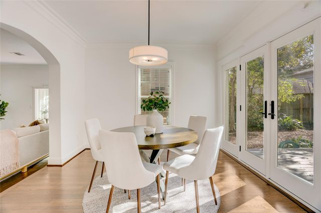 3125 Wroxton Road, Houston, TX 77005