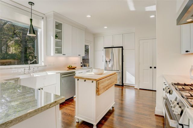 3125 Wroxton Road, Houston, TX 77005