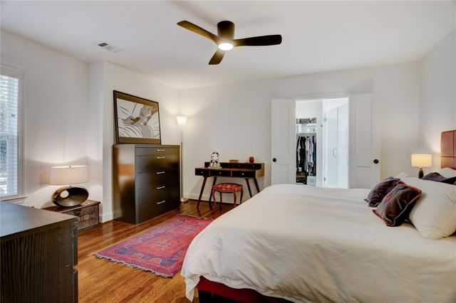 3125 Wroxton Road, Houston, TX 77005