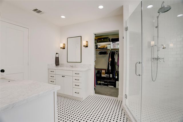 3125 Wroxton Road, Houston, TX 77005