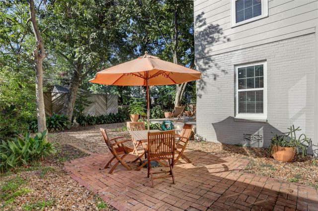 3125 Wroxton Road, Houston, TX 77005