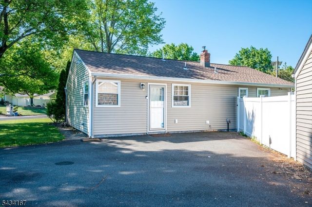 5 Ann Pl, Bridgewater Twp., NJ 08807