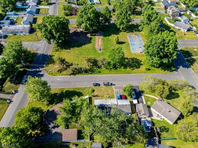 5 Ann Pl, Bridgewater Twp., NJ 08807