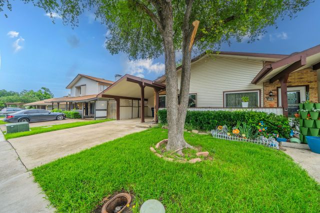 708 Baruna Circle, Garland, TX 75043