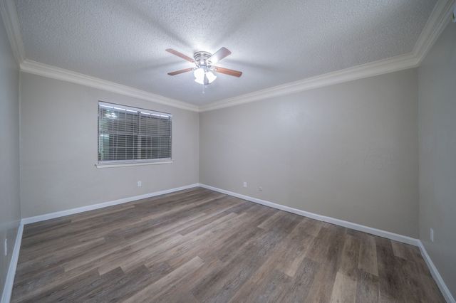 708 Baruna Circle, Garland, TX 75043