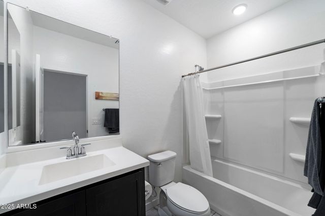 18348 W JESSIE Lane, Surprise, AZ 85387