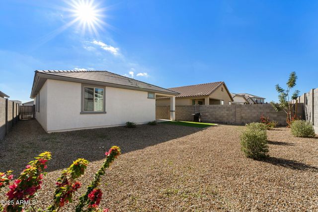 18348 W JESSIE Lane, Surprise, AZ 85387