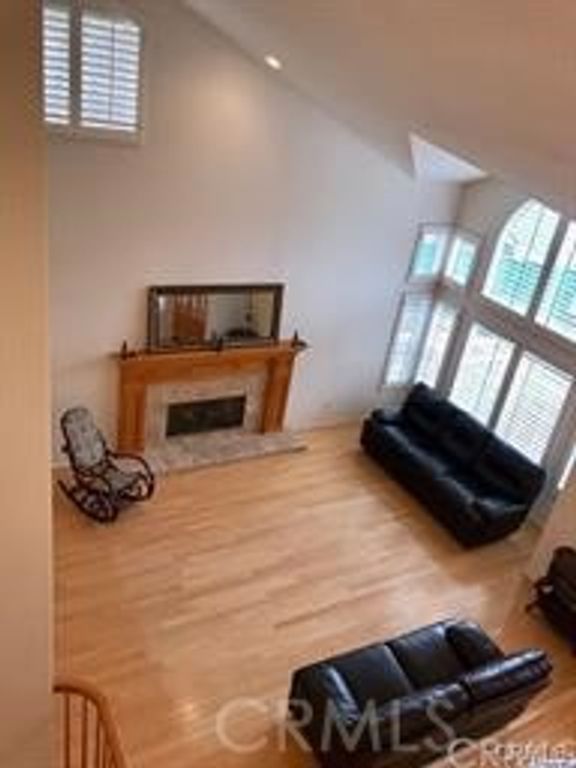 Image 3 of property listing at 11864 Turtle, Porter Ranch, CA 91326