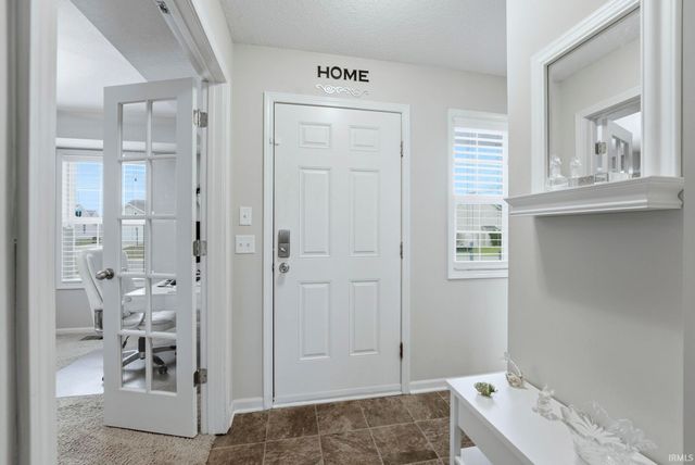 7913 Maysfield Hill, Fort Wayne, IN 46835