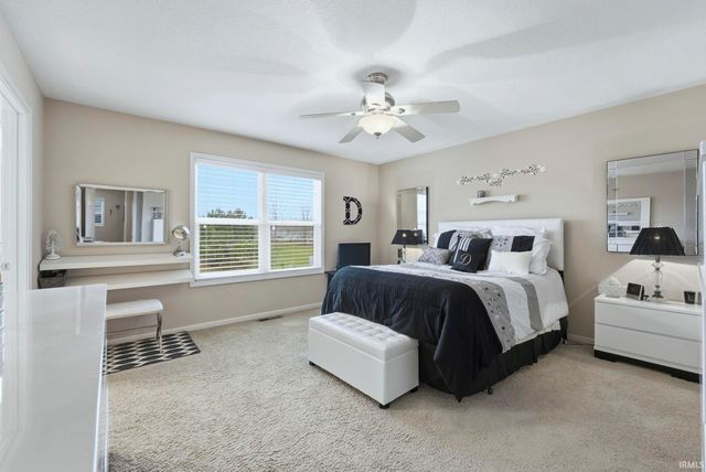 7913 Maysfield Hill, Fort Wayne, IN 46835