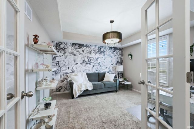 7913 Maysfield Hill, Fort Wayne, IN 46835