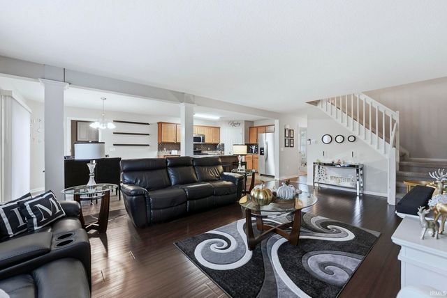 7913 Maysfield Hill, Fort Wayne, IN 46835