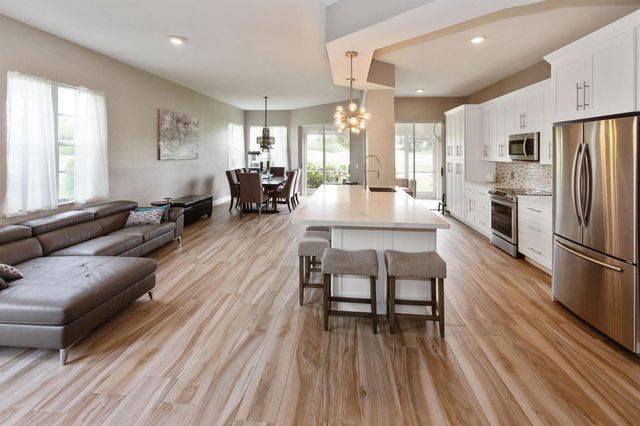 10208 Andover Coach Circle G1, Lake Worth, FL 33449