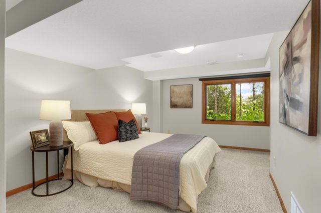 2120 Queensland Lane N, Plymouth, MN 55447