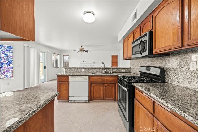 6200 Trinidad Court, Bakersfield, CA 93313