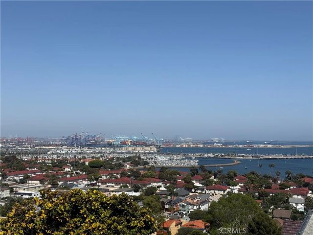 665 W 34th 4, San Pedro, CA 90731