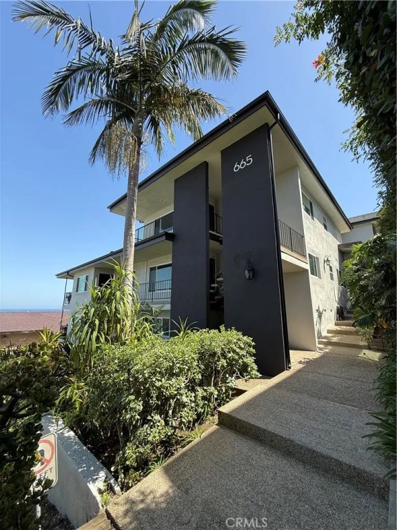 665 W 34th 4, San Pedro, CA 90731