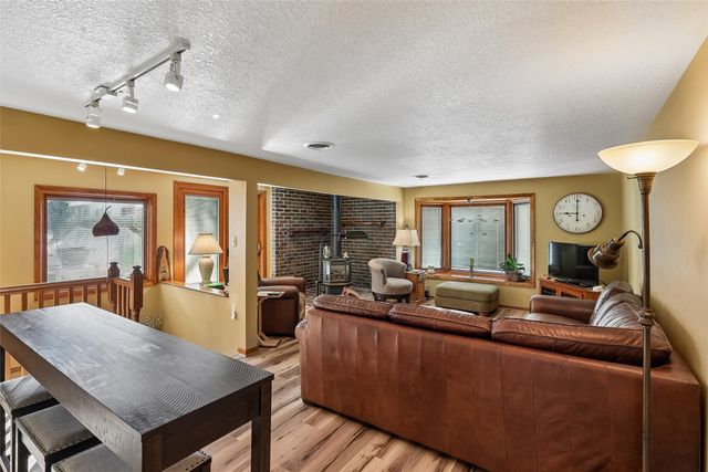 1118 Woodland Drive, Newton, IA 50208