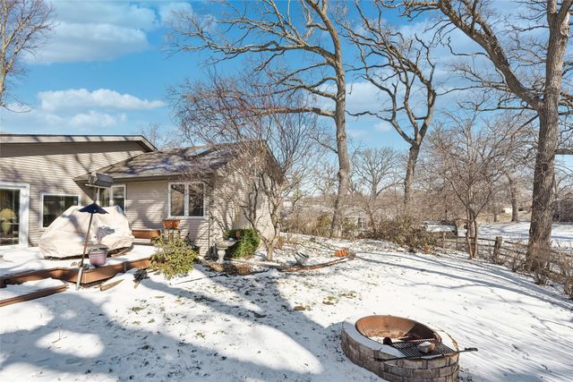 1118 Woodland Drive, Newton, IA 50208