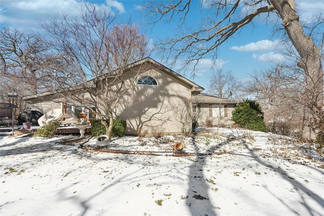 1118 Woodland Drive, Newton, IA 50208