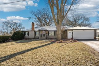 1118 Woodland Drive, Newton, IA 50208