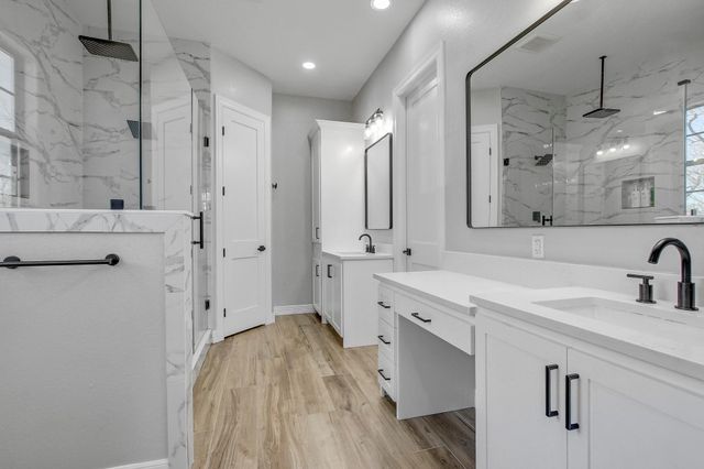 142 Anderson DR, Red Rock, TX 78662