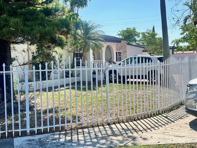 6300 NW 2nd St, Miami, FL 33126