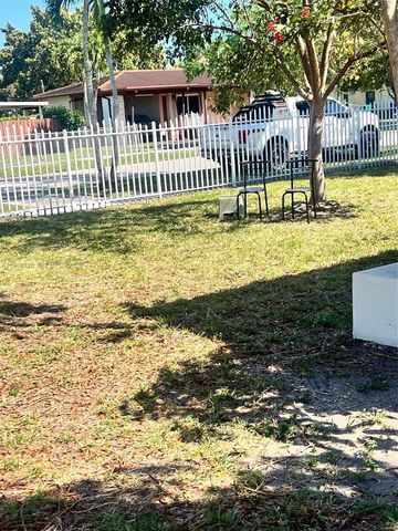 6300 NW 2nd St, Miami, FL 33126